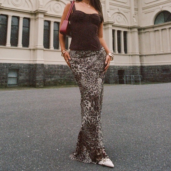 Princess Polly Leopard Maxi Skirt - Picture 2 of 8